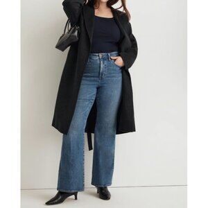 Madewell Plus Skinny Flare Jeans in Calvino Wash Crease Edition Size 18W